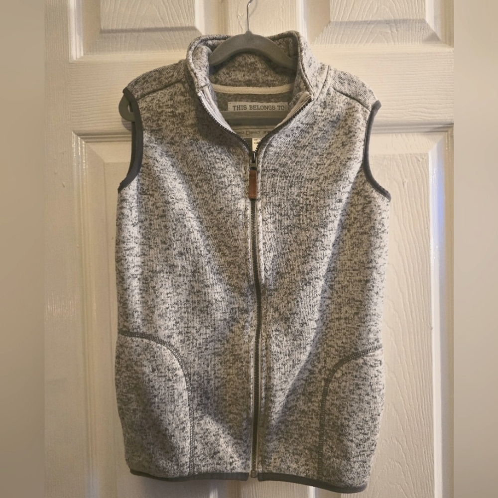 Carter's boys vest with pockets, size 14